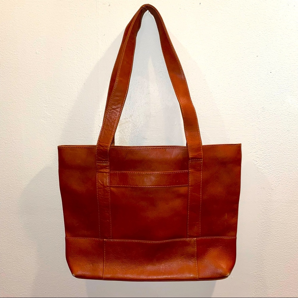 Elegant Tan Leather Tote Bag